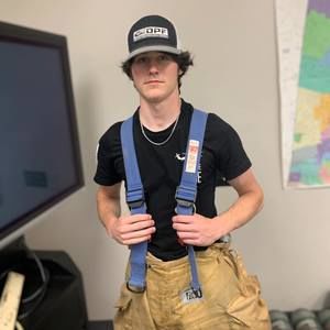 Meet your Posher, Sam